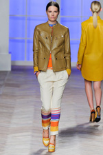 Модные плащи и куртки весна 2012