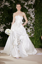 Свадебные платья 2012: цвета